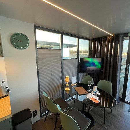 فندق Hausboot Fjord Baltica Mit Dachterrasse In بارث المظهر الخارجي الصورة